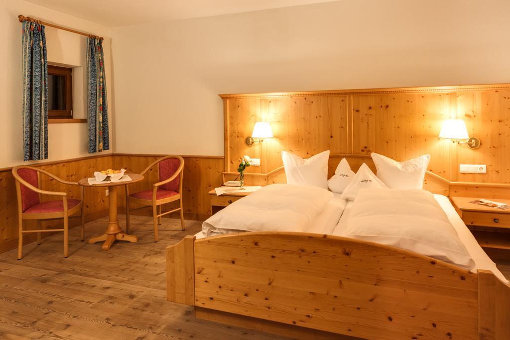 Hotel Jonathan Natz-Schabs Buitenkant foto